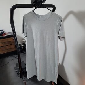 7 Diamonds Light Gray Short Sleeve Tshirt Dress